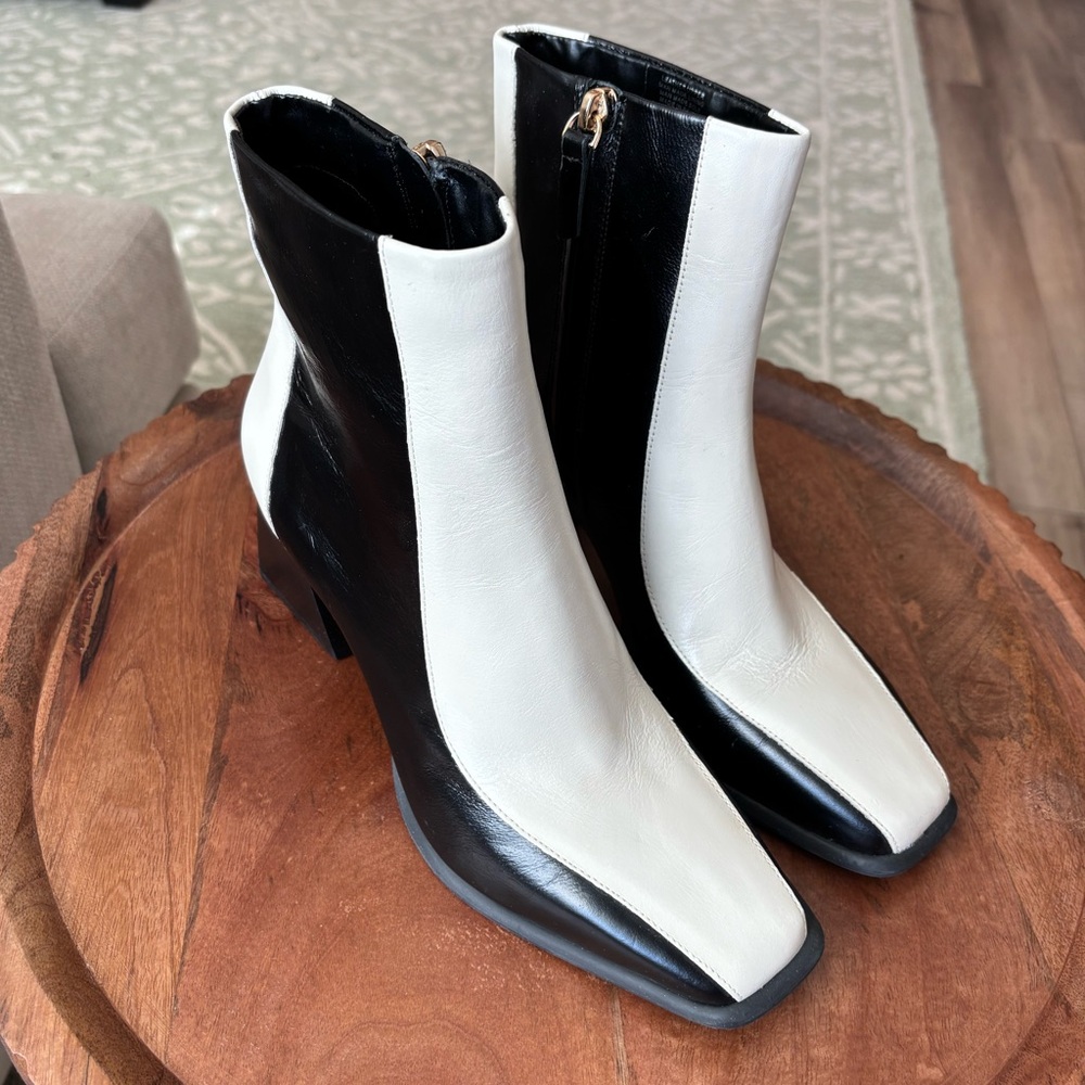Gianni Bini Boots Size 8